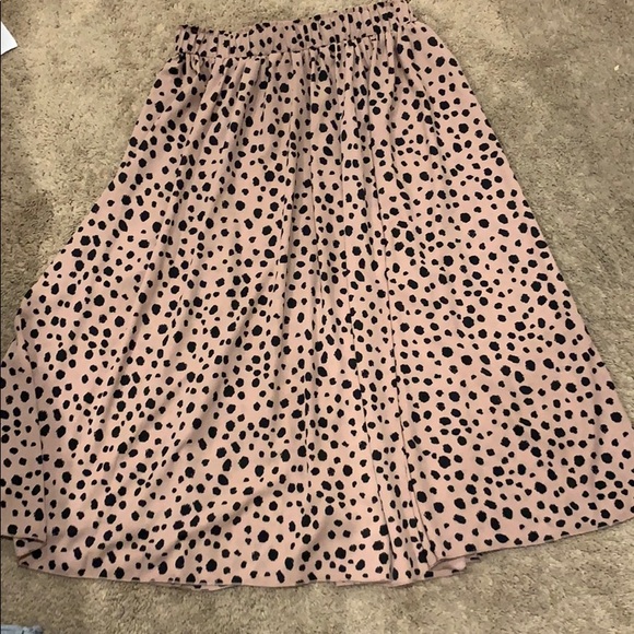 Dalmatian flowy skirt - Picture 1 of 3